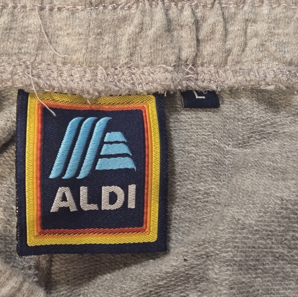 Aldi Gear 2023 Capsule Collection Gray Logo Stripe Joggers Size Large - Picture 3 of 6